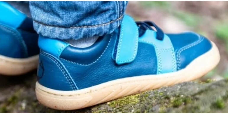 Buty barefoot dla dzieci – moda czy wsparcie dla stóp?